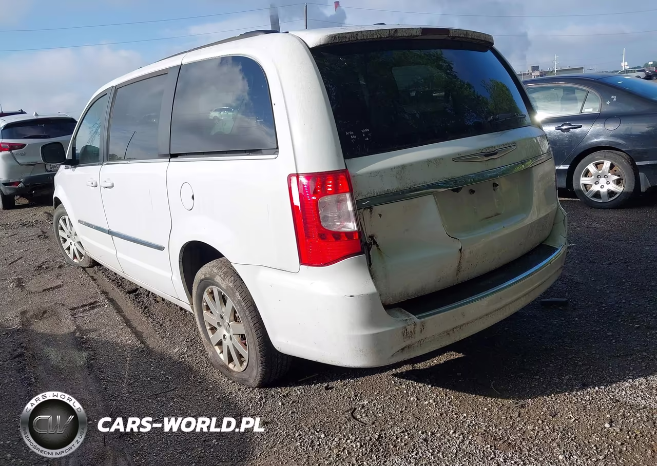 2014 Chrysler Town & Country Touring VIN:2C4RC1BG0ER434222 - 3