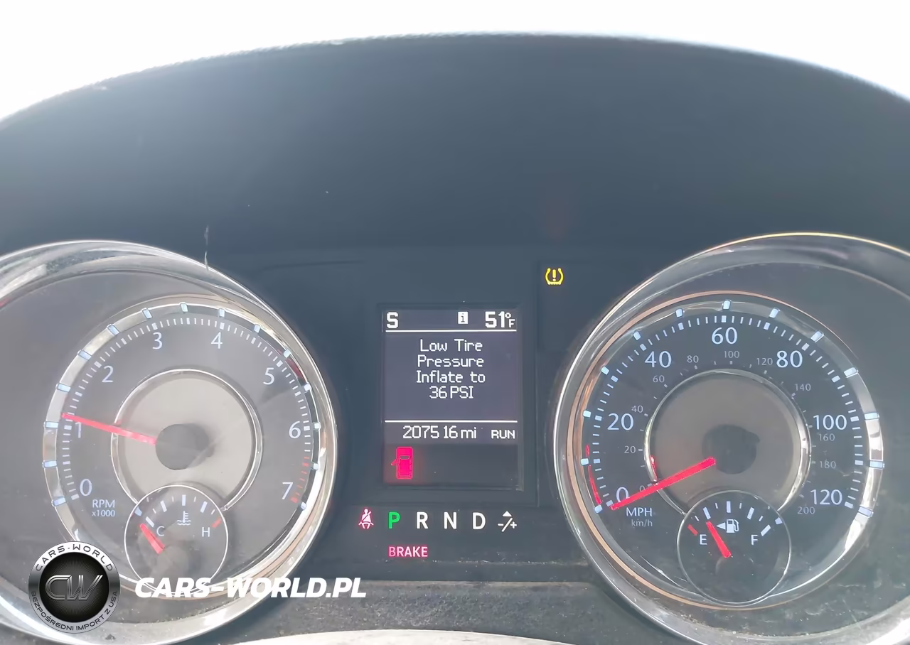 2014 Chrysler Town & Country Touring VIN:2C4RC1BG0ER434222 - 7