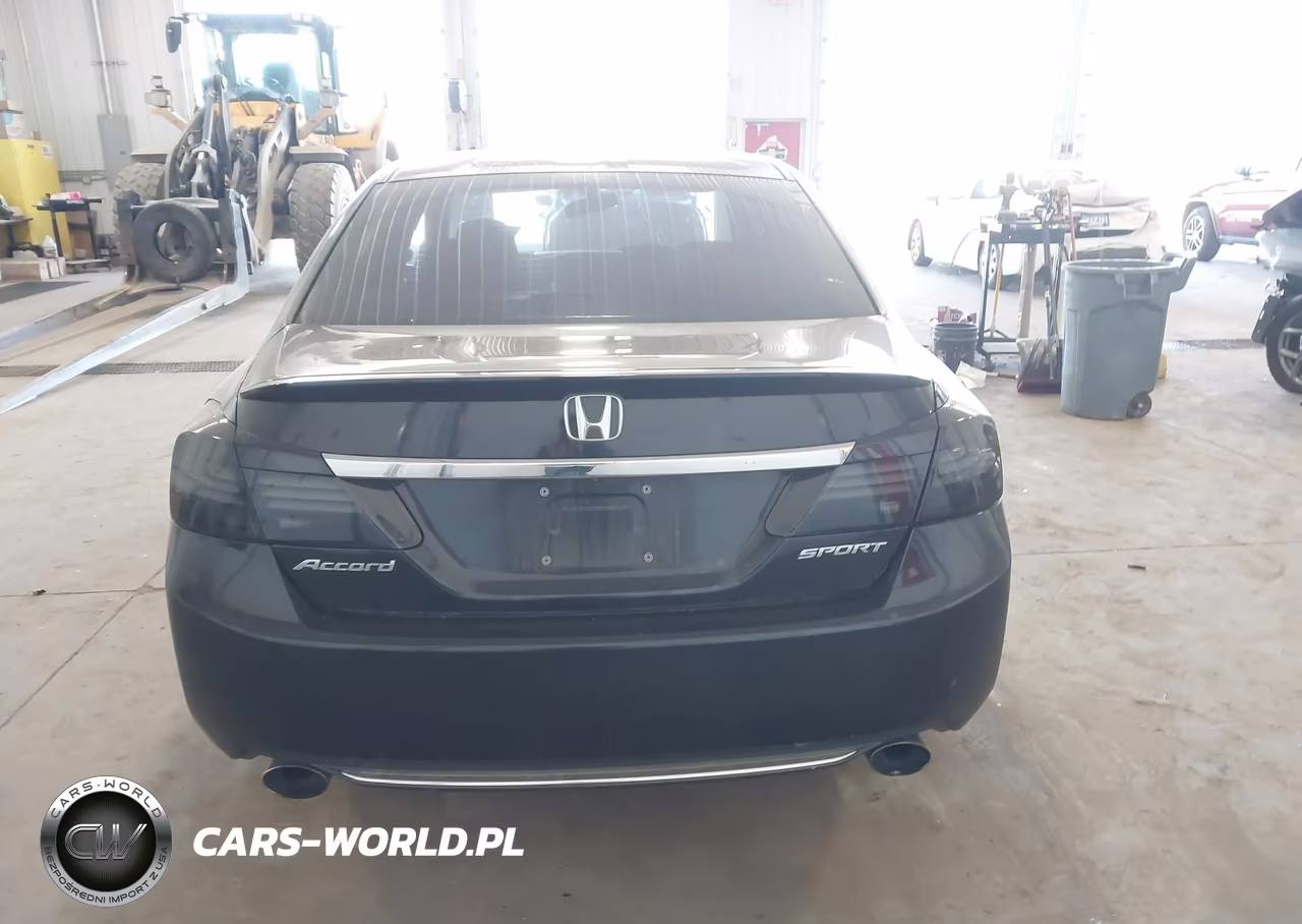 2015 Honda Accord Sport VIN:1HGCR2F53FA054236 - 16