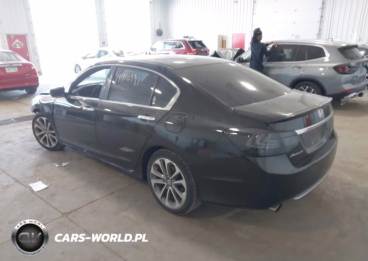 2015 Honda Accord Sport VIN:1HGCR2F53FA054236 - 3