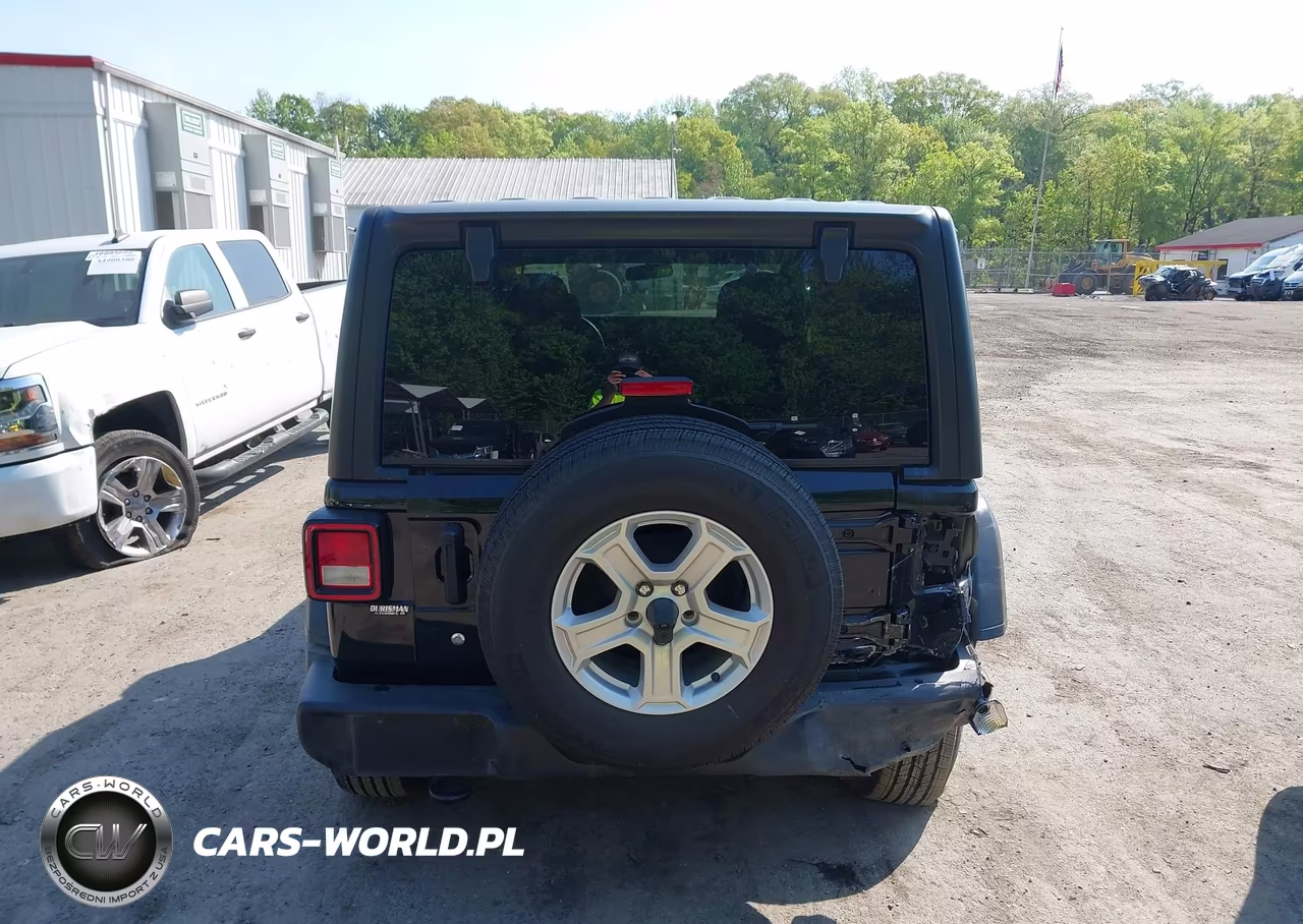 2018 Jeep Wrangler Unlimited Sport S 4X4 VIN:1C4HJXDG7JW250852 - 16
