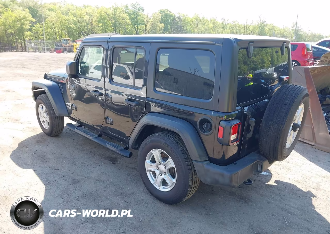 2018 Jeep Wrangler Unlimited Sport S 4X4 VIN:1C4HJXDG7JW250852 - 3