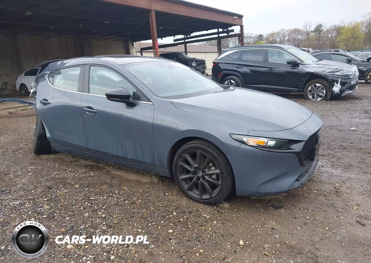2023 Mazda Mazda3 2.5 S Carbon Edition