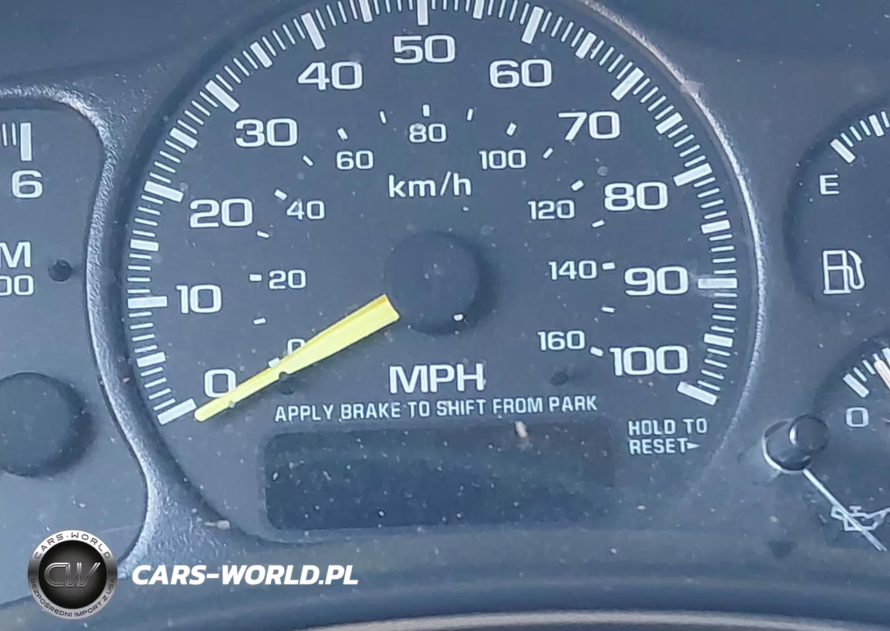 2002 Chevrolet Silverado 1500 Ls VIN:2GCEC19VX21183173 - 14