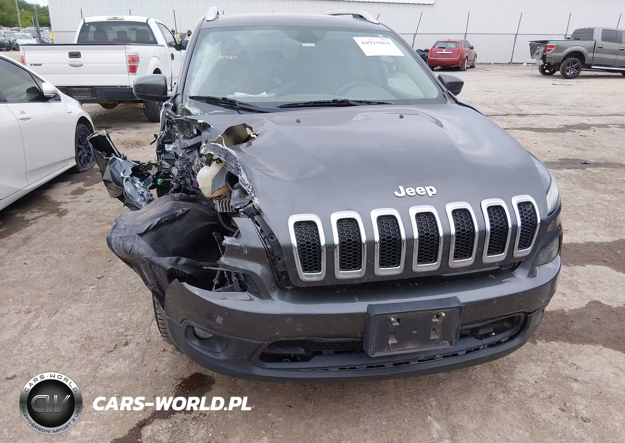 2016 Jeep Cherokee Latitude VIN:1C4PJLCB5GW208344 - 6