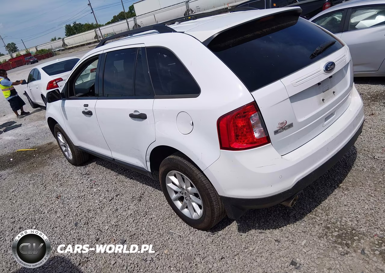 2014 Ford Edge Se VIN:2FMDK3GC8EBA22925 - 3
