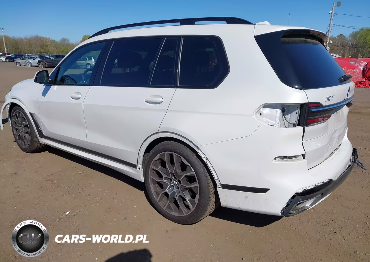 2024 BMW X7 xDrive40I VIN:5UX23EM01R9S10816 - 18