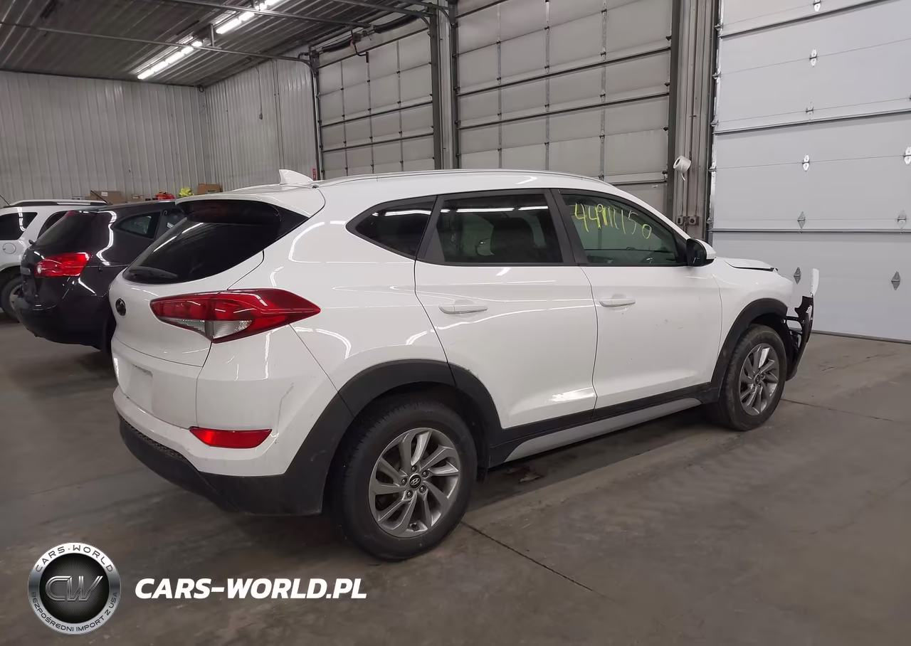 2018 Hyundai Tucson Sel VIN:KM8J3CA42JU672808 - 4