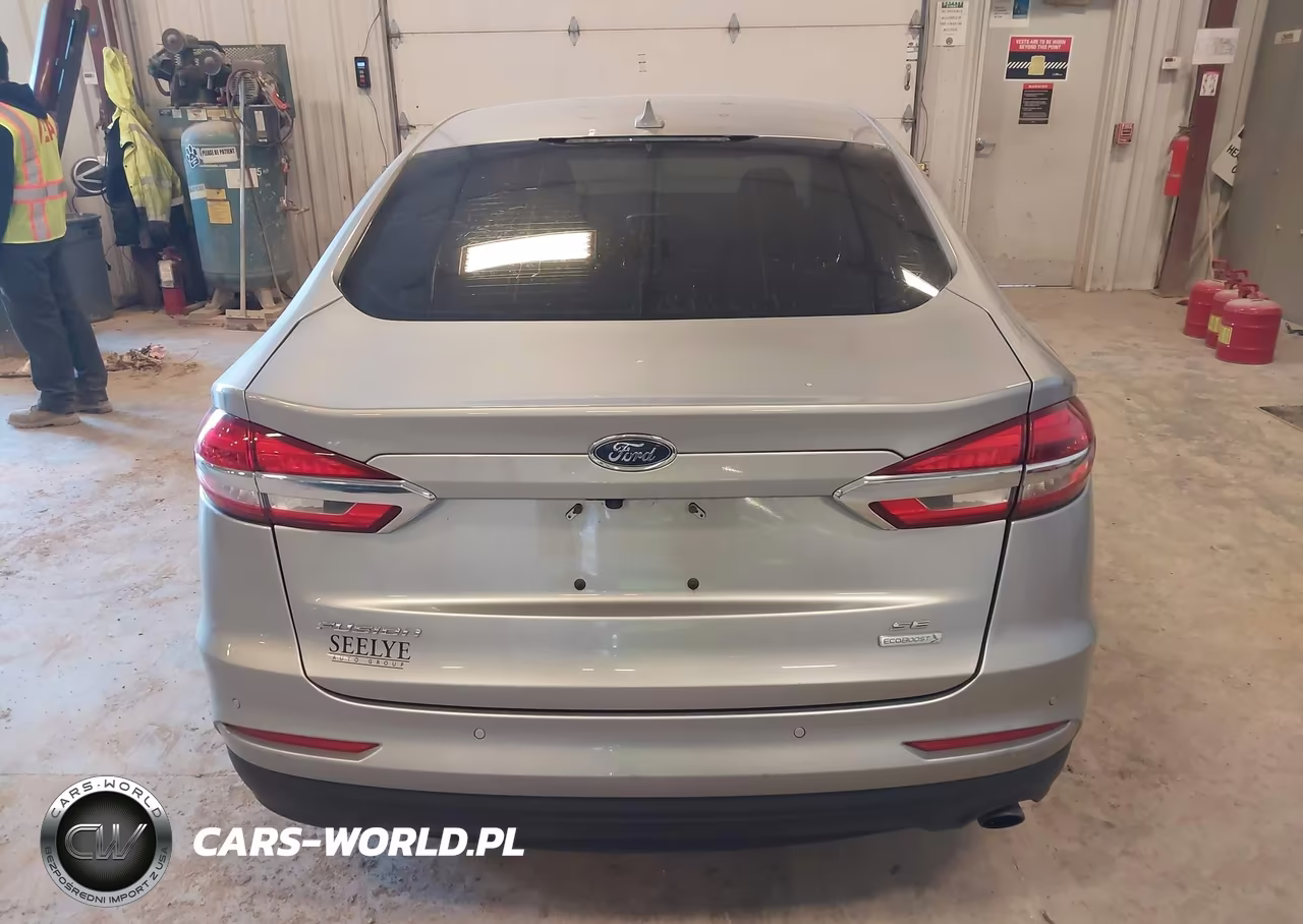 2020 Ford Fusion Se VIN:3FA6P0HD9LR198312 - 16