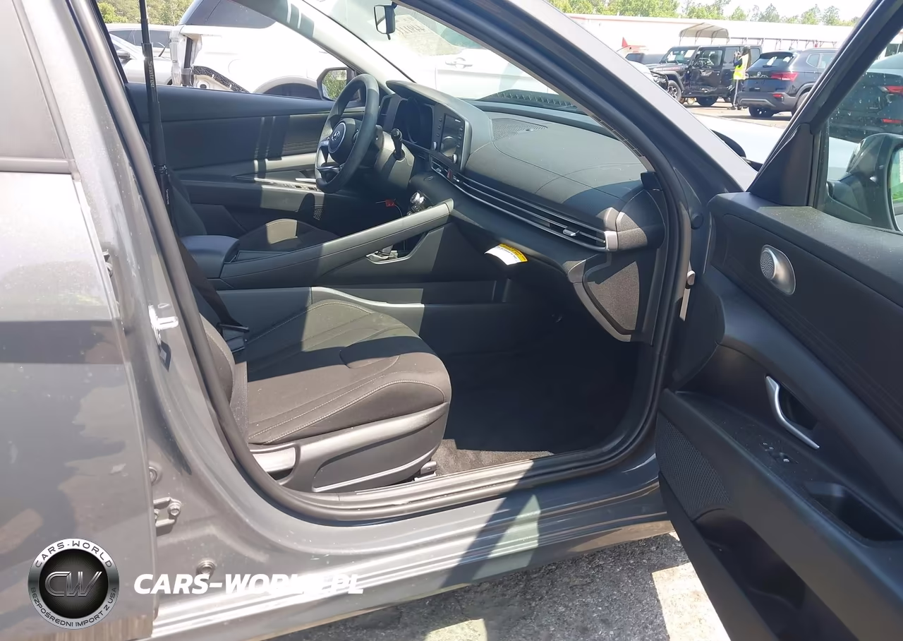 2023 Hyundai Elantra Hybrid Blue VIN:KMHLM4AJ4PU081664 - 5