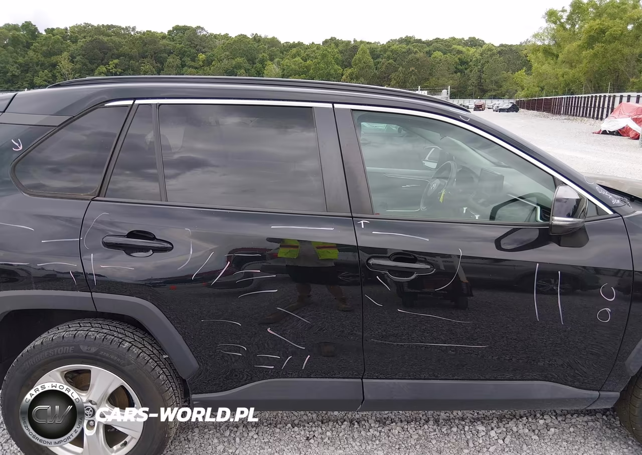 2021 Toyota Rav4 Xle VIN:2T3P1RFV1MC154724 - 14