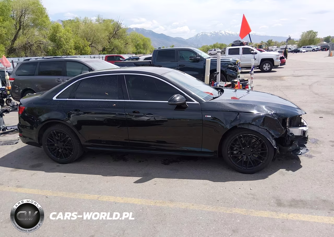 2017 Audi A4 2.0T Premium VIN:WAUENAF48HN013680 - 13