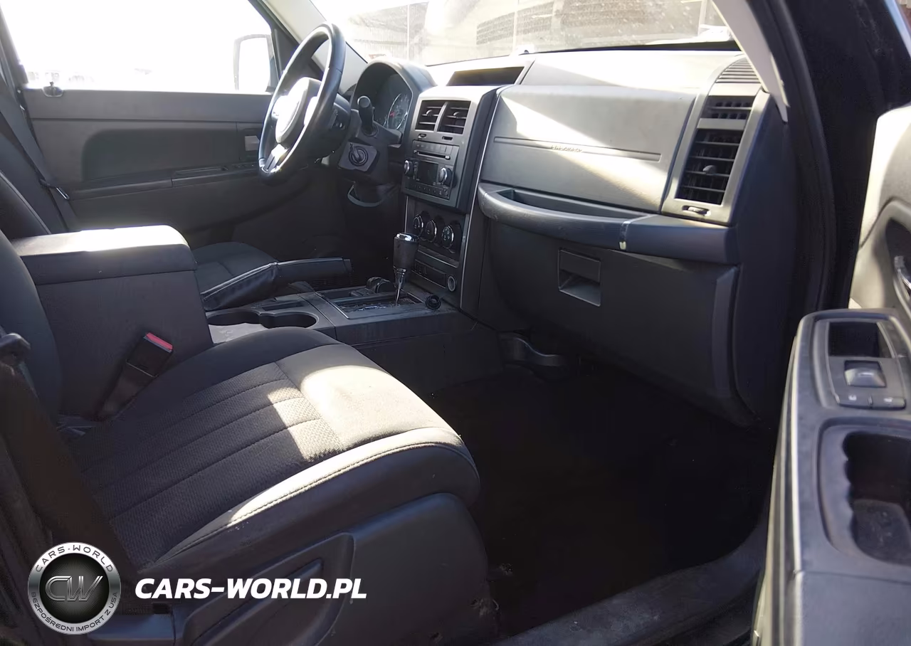 2011 Jeep Liberty Sport VIN:1J4PN2GK0BW536170 - 5
