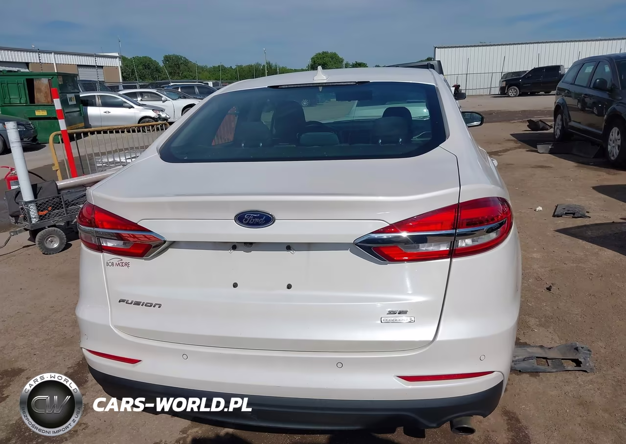 2020 Ford Fusion Se VIN:3FA6P0HD5LR147888 - 16