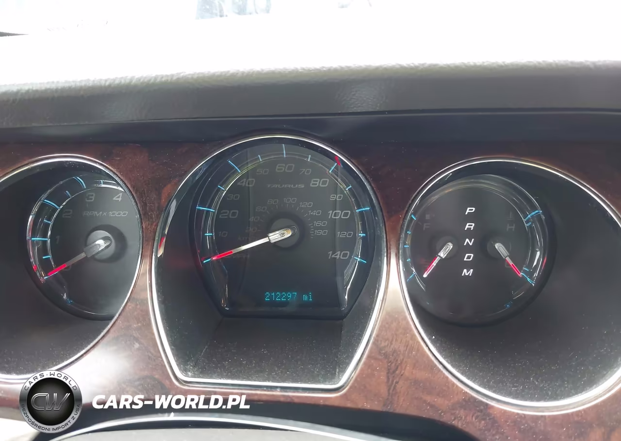 2011 Ford Taurus Limited VIN:1FAHP2FW5BG111486 - 7
