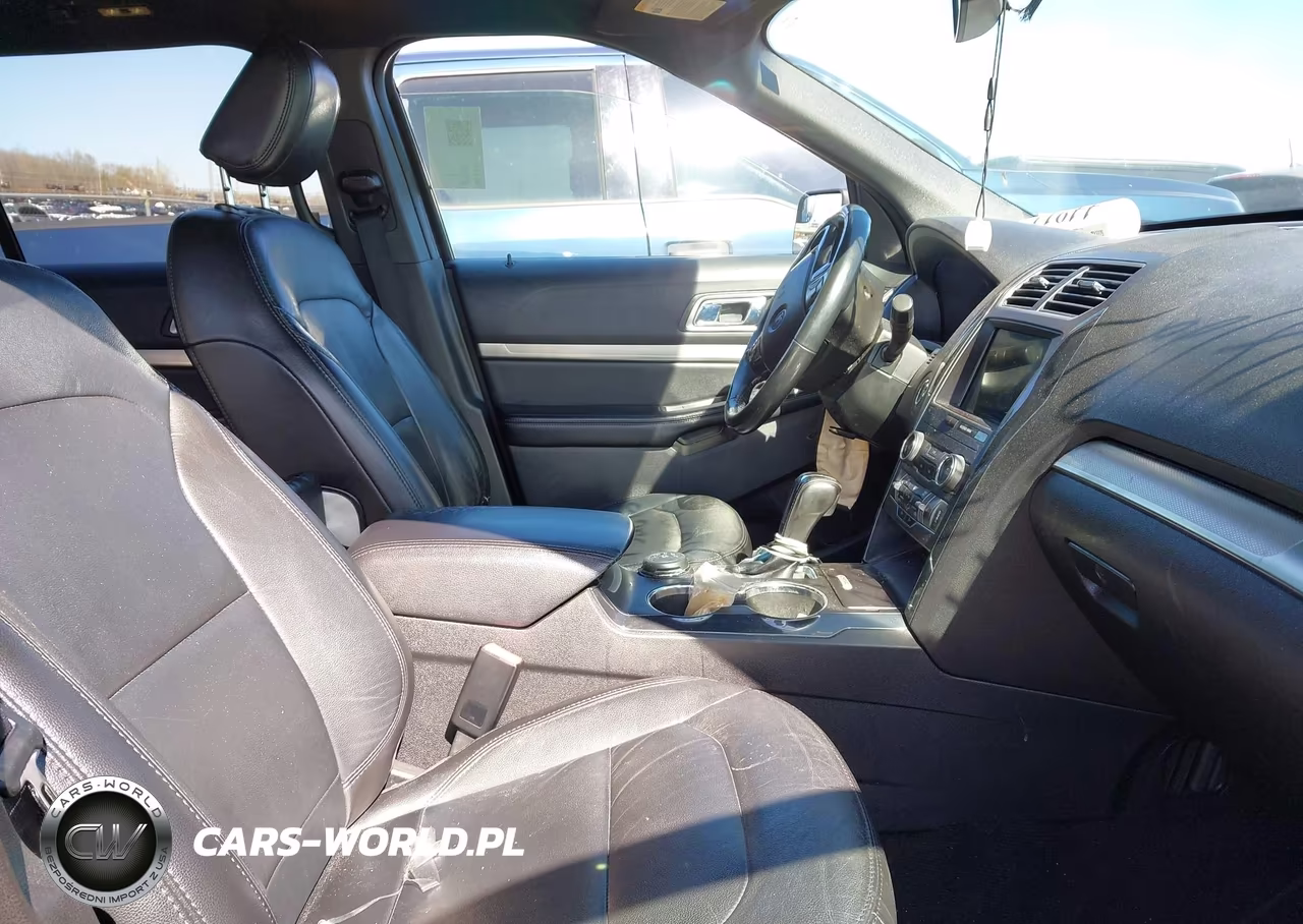 2018 Ford Explorer Xlt VIN:1FM5K8D82JGB87227 - 5
