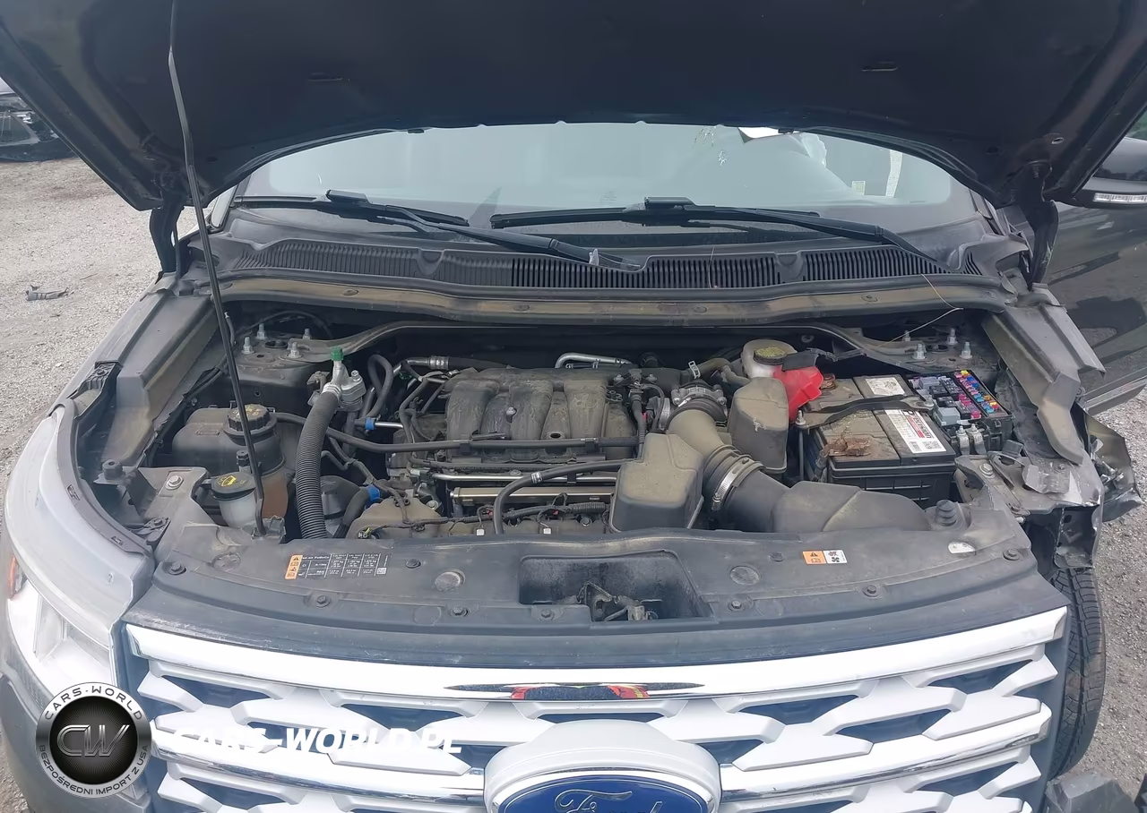 2018 Ford Explorer Xlt VIN:1FM5K8D83JGC89653 - 10