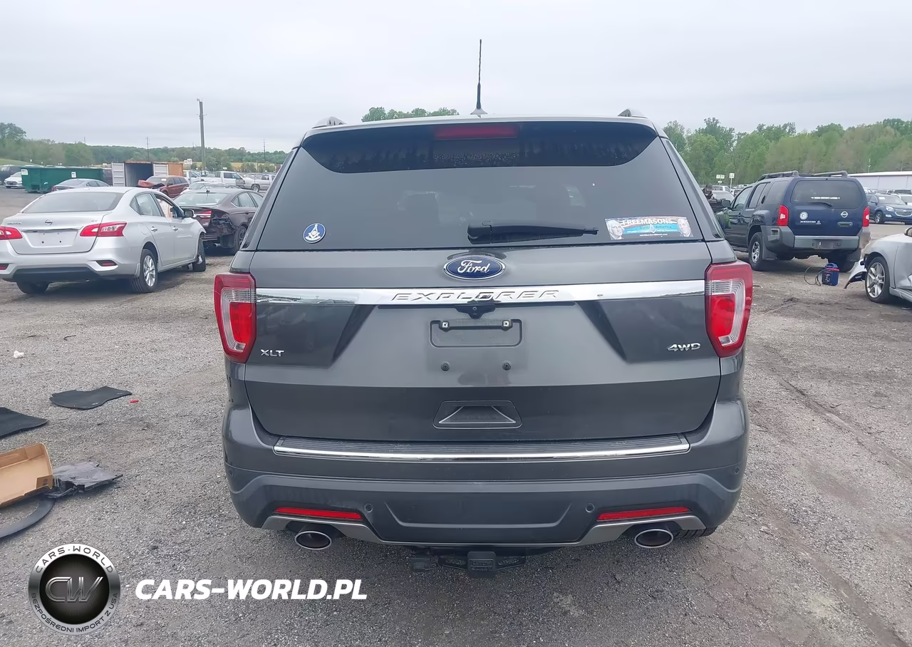 2018 Ford Explorer Xlt VIN:1FM5K8D83JGC89653 - 16