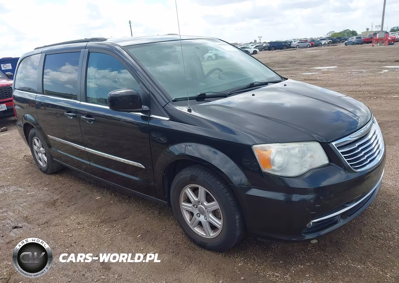 2012 Chrysler Town & Country Touring