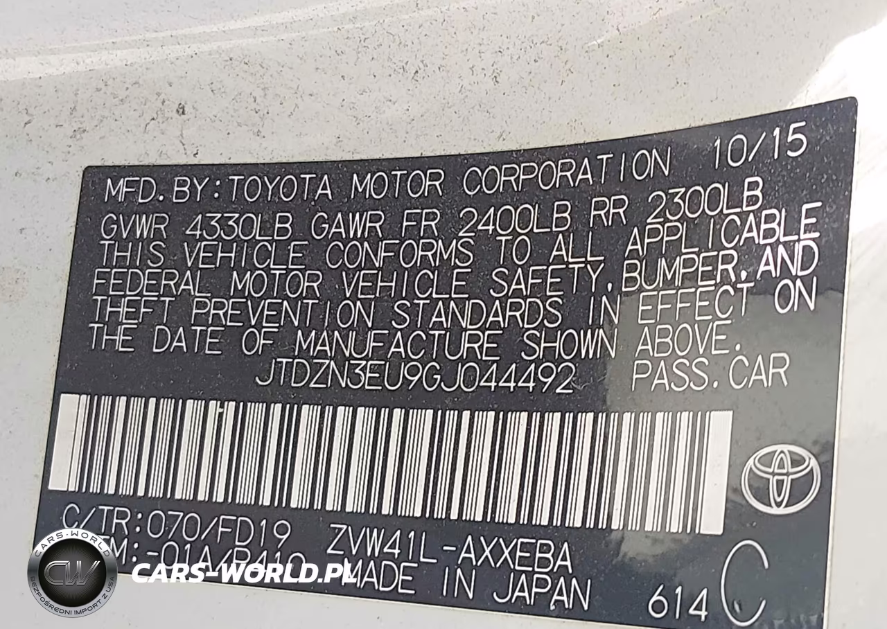 2016 Toyota Prius V Two VIN:JTDZN3EU9GJ044492 - 9