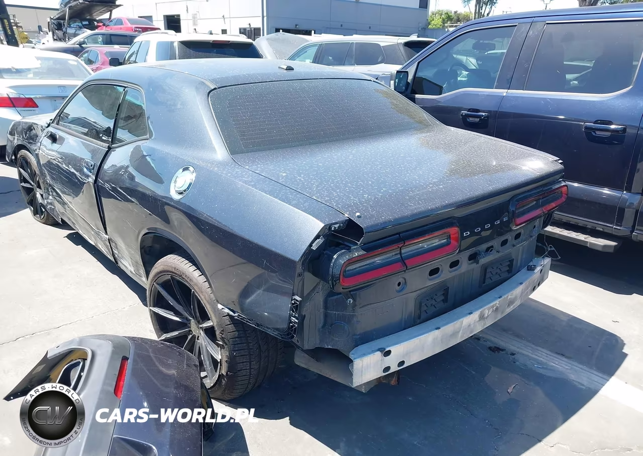 2017 Dodge Challenger Sxt VIN:2C3CDZAG7HH569022 - 3