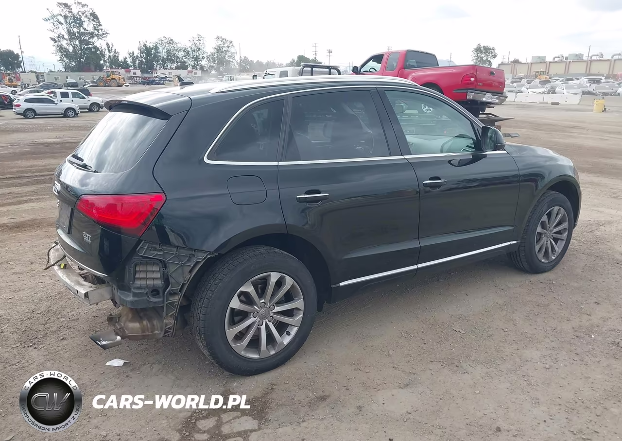 2015 Audi Q5 2.0T Premium VIN:WA1LFAFP7FA139786 - 4