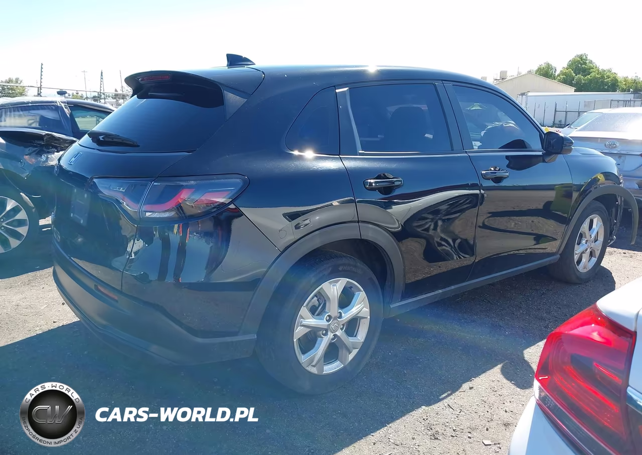 2023 Honda Hr-V 2Wd Lx VIN:3CZRZ1H33PM720900 - 4