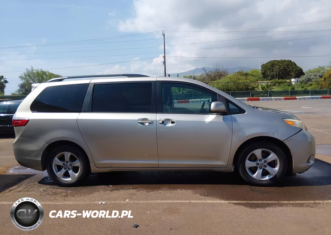 2017 Toyota Sienna Le Mobility VIN:5TDKZ3DC1HS787974 - 14