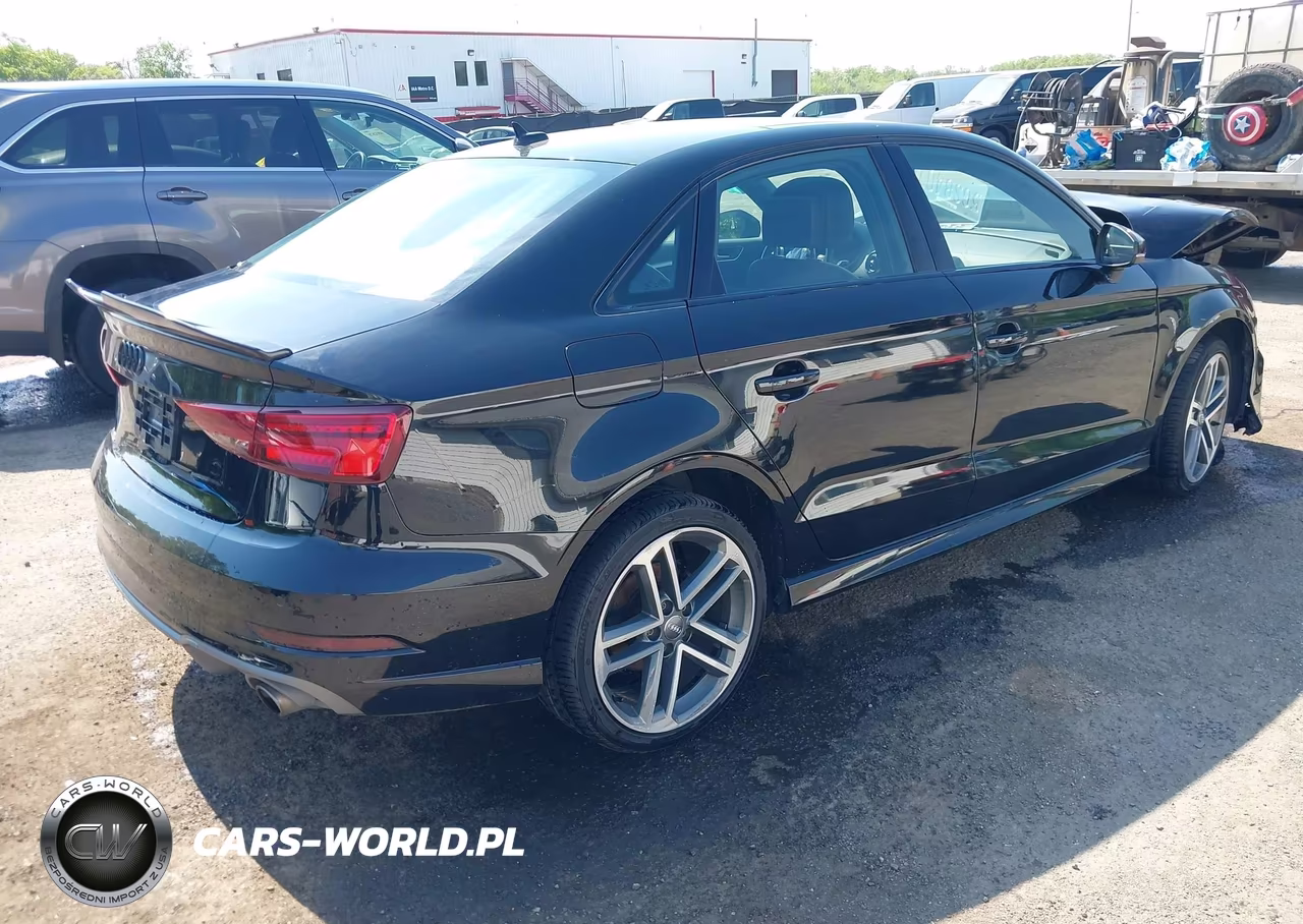 2018 Audi A3 2.0T Premium-2.0T Tech Premium VIN:WAUJ8GFF4J1043265 - 4