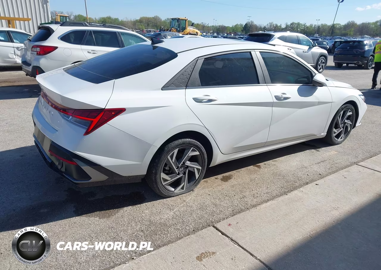 2024 Hyundai Elantra Sel VIN:KMHLS4DGXRU678990 - 4