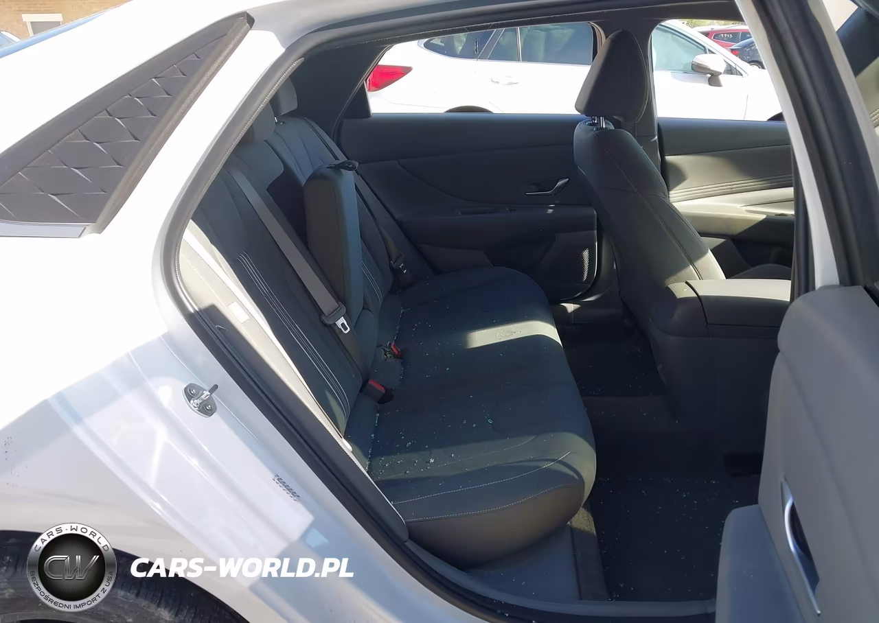 2024 Hyundai Elantra Sel VIN:KMHLS4DGXRU678990 - 8