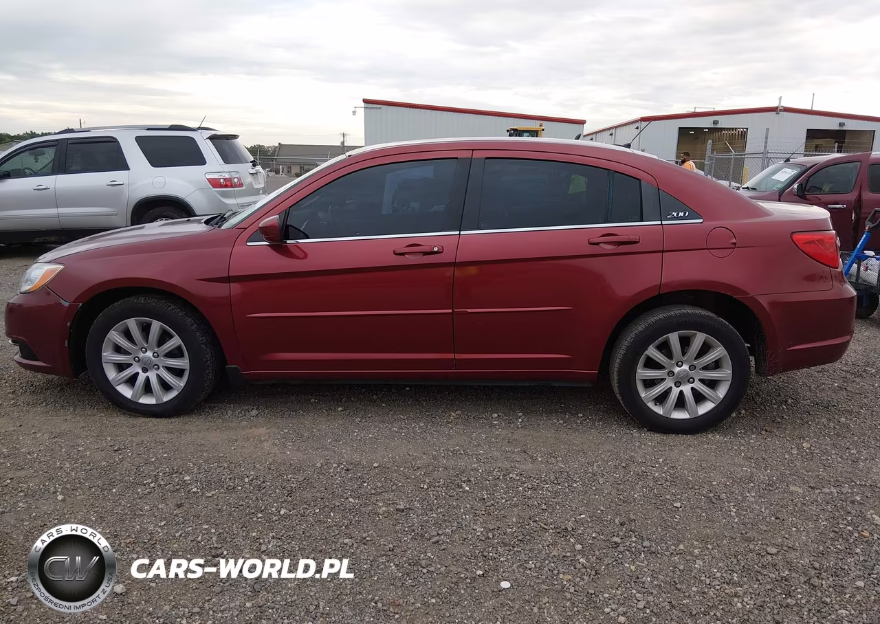 2013 Chrysler 200 Touring VIN:1C3CCBBG6DN704047 - 15