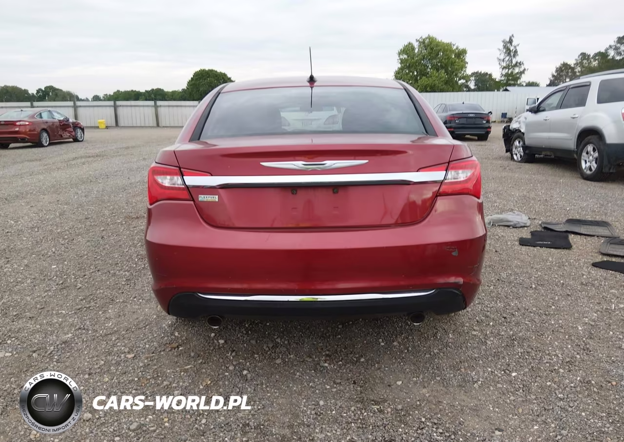 2013 Chrysler 200 Touring VIN:1C3CCBBG6DN704047 - 17
