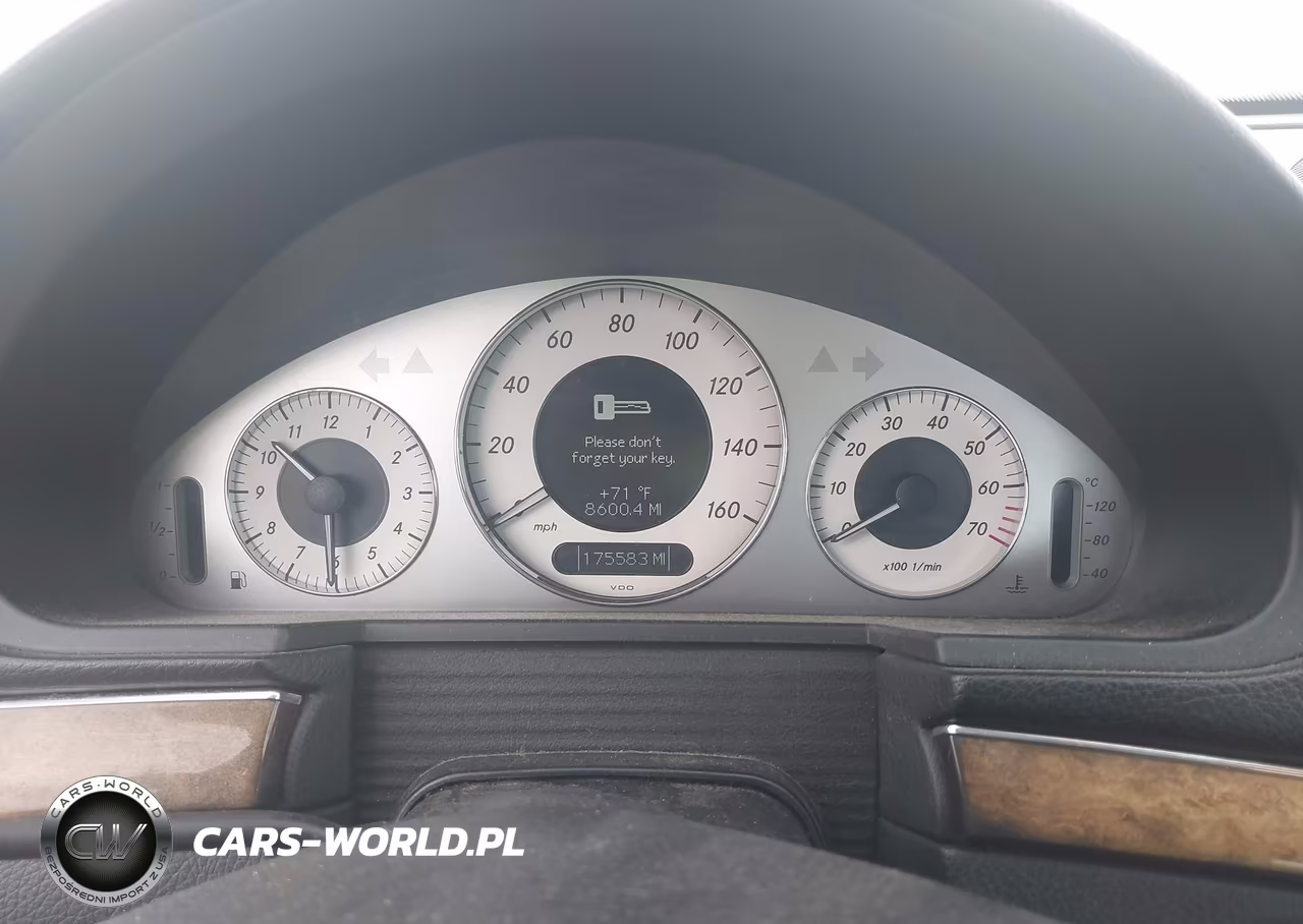 2008 Mercedes-Benz E 550 4Matic VIN:WDBUF90X68B229234 - 7
