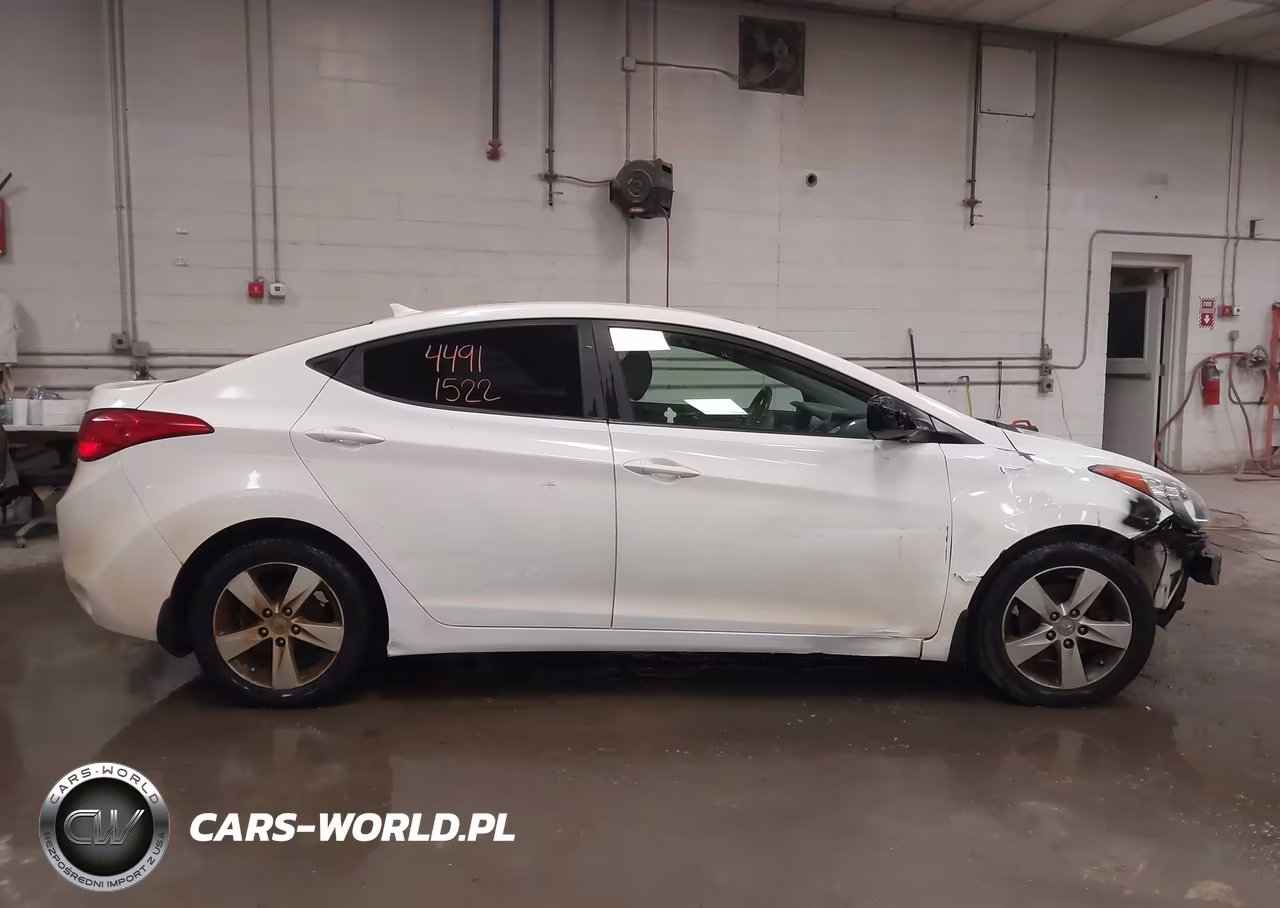 2013 Hyundai Elantra Gls VIN:5NPDH4AE5DH404044 - 13
