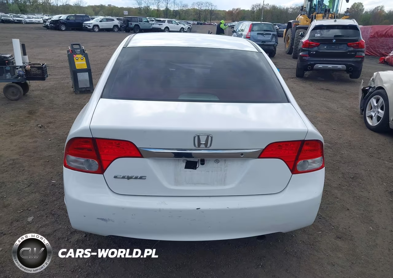 2011 Honda Civic Lx VIN:2HGFA1F58BH533942 - 16