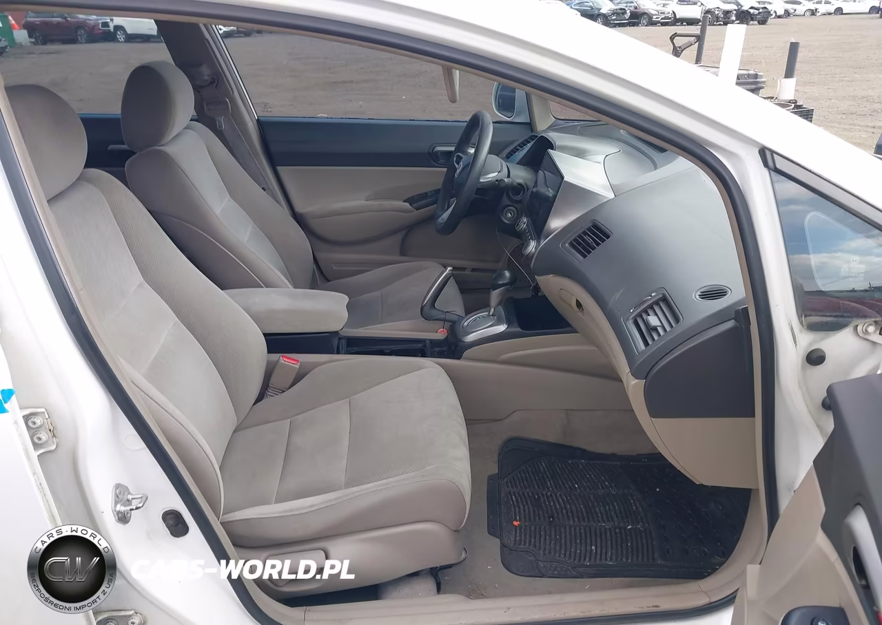 2011 Honda Civic Lx VIN:2HGFA1F58BH533942 - 5