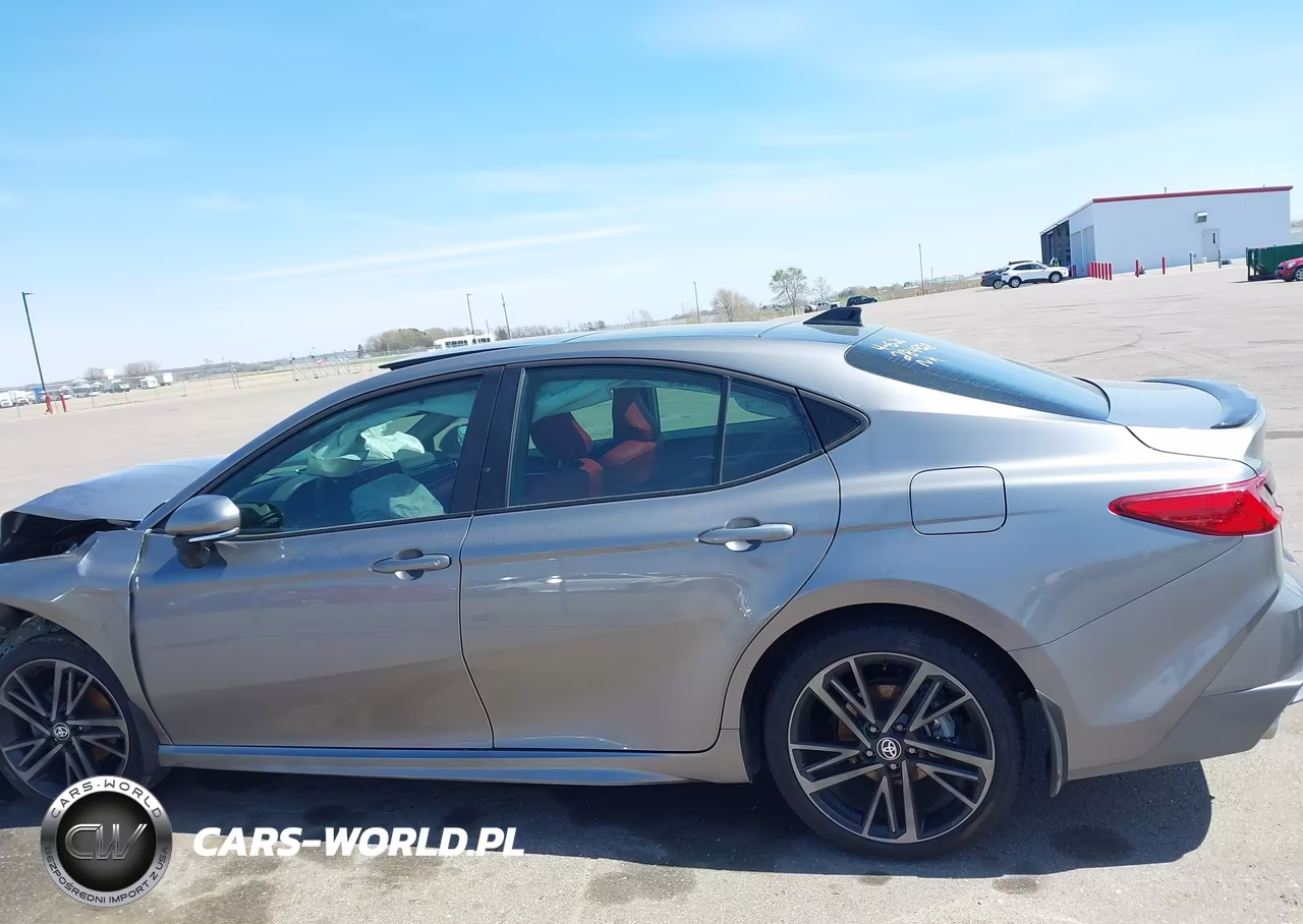 2025 Toyota Camry Xse VIN:4T1DBADK2SU509981 - 15