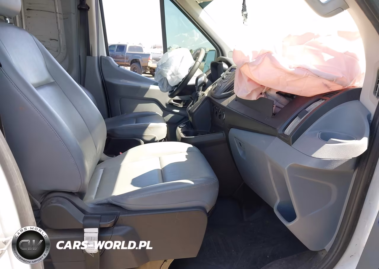 2019 Ford Transit-250 VIN:1FTYR2CG4KKA10065 - 5