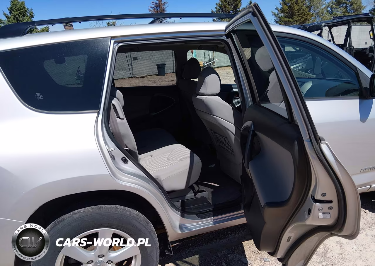 2008 Toyota Rav4 Limited VIN:JTMBD31V686067509 - 8