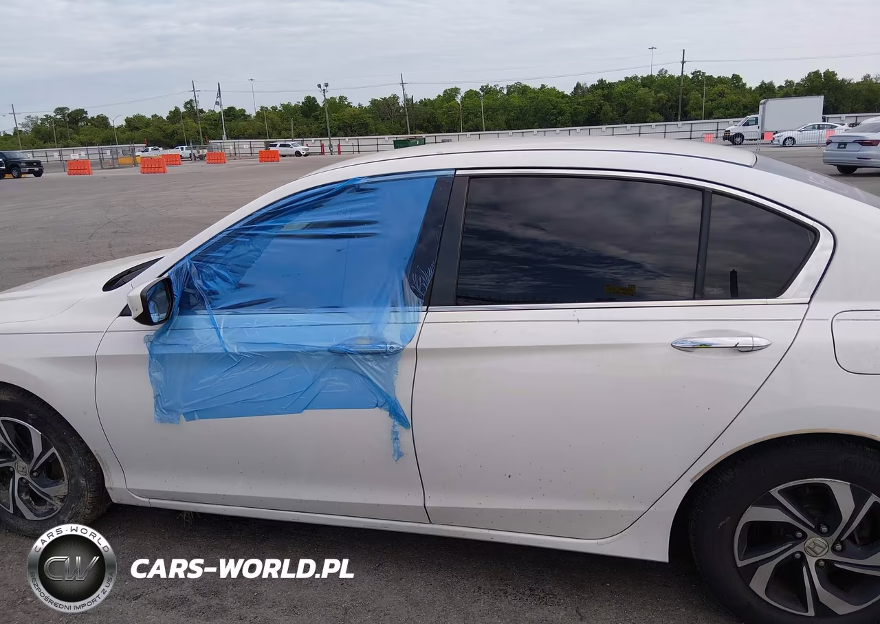 2017 Honda Accord Lx VIN:1HGCR2F37HA158407 - 14