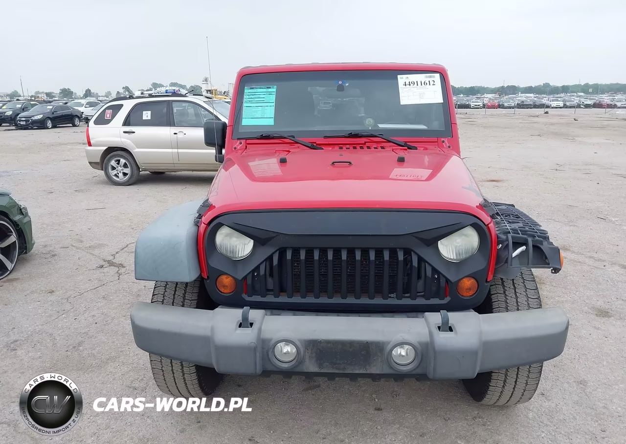 2012 Jeep Wrangler Unlimited Sport VIN:1C4HJWDG5CL215760 - 12