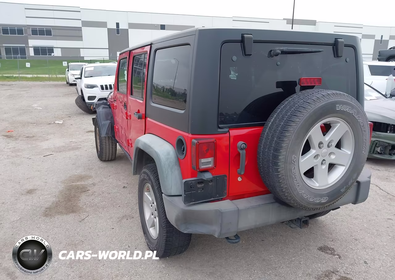 2012 Jeep Wrangler Unlimited Sport VIN:1C4HJWDG5CL215760 - 3