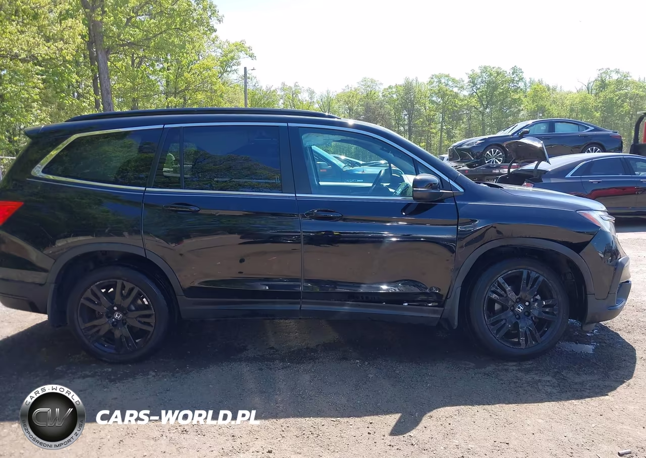2022 Honda Pilot Awd Special Edition VIN:5FNYF6H26NB070329 - 13