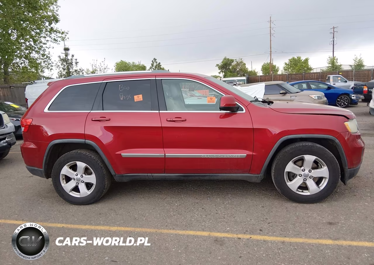2011 Jeep Grand Cherokee Laredo VIN:1J4RR4GG1BC680932 - 14