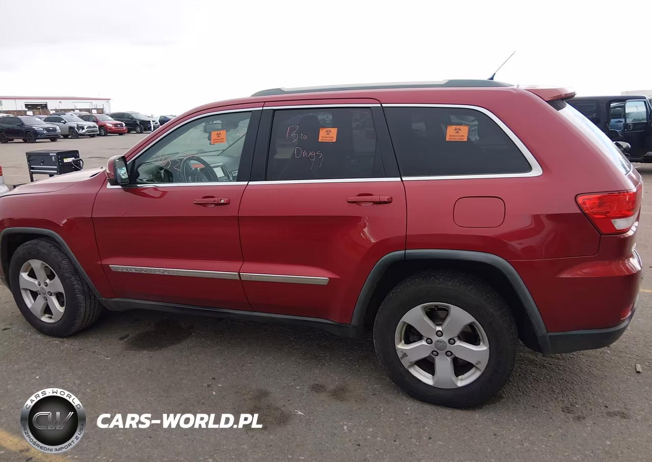 2011 Jeep Grand Cherokee Laredo VIN:1J4RR4GG1BC680932 - 15