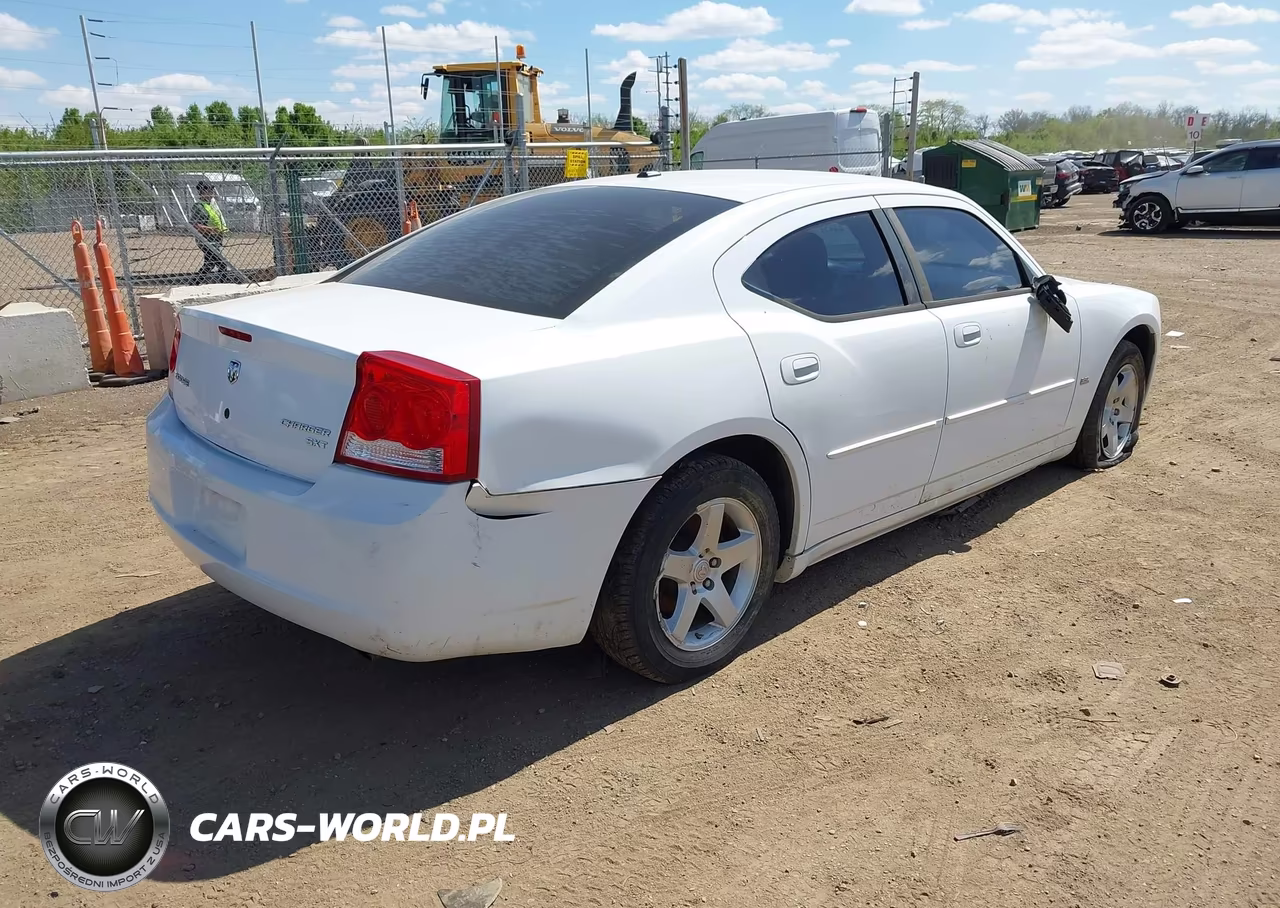 2010 Dodge Charger Sxt VIN:2B3CA3CV5AH311232 - 4