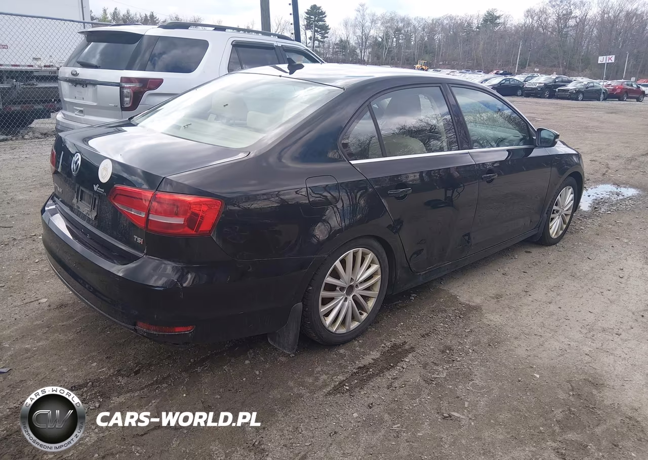 2015 Volkswagen Jetta 1.8T Se VIN:3VWD17AJ2FM305033 - 4