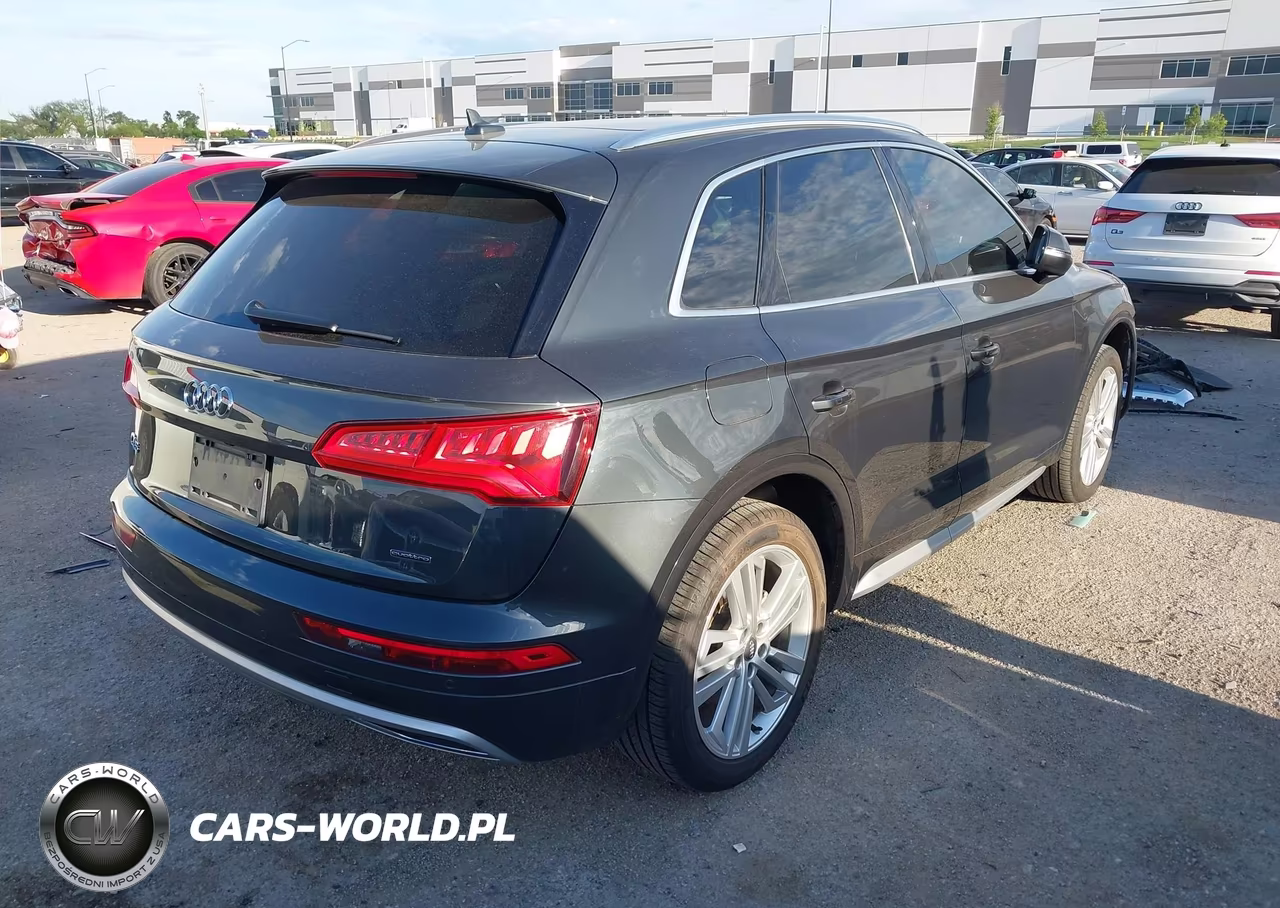 2019 Audi Q5 45 Premium VIN:WA1BNAFY8K2062888 - 4