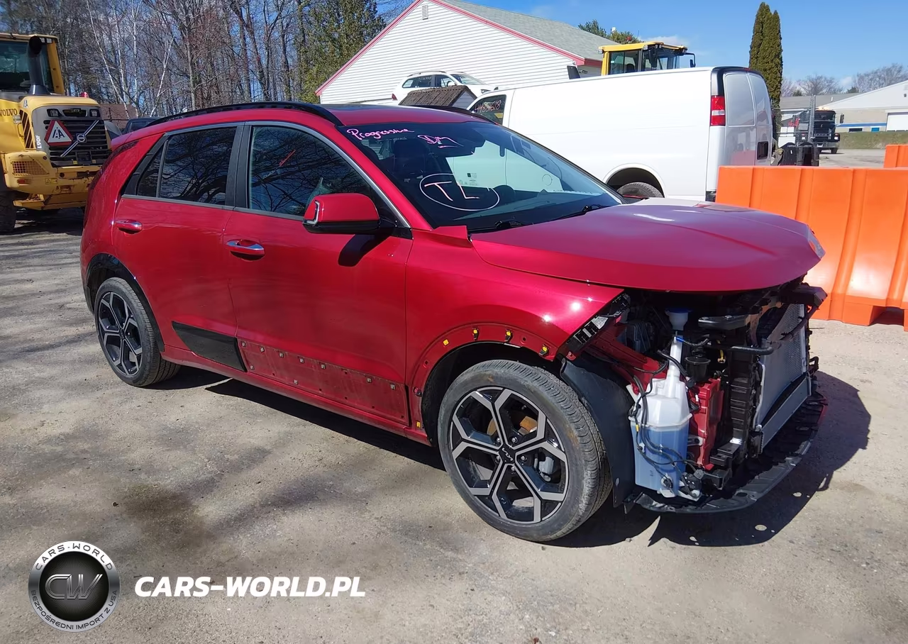 2024 Kia Niro Plug-In Hybrid Sx Touring – zdjęcie 1 z 17
